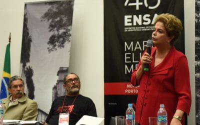 Dilma denuncia suspensão do Minha Casa Minha Vida no 40ºEnsa