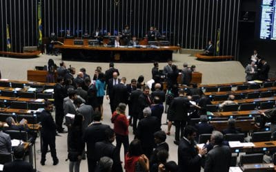 Câmara aprova MP 751, que cria o Cartão Reforma