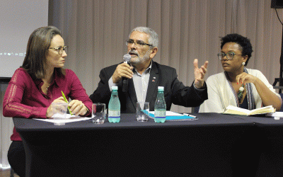 Profissionais debatem acompanhamento dos projetos de lei em tramitação