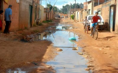 Água para poucos: uma história de luta por saneamento básico no Brasil