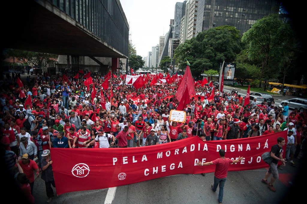 Jornada Nacional de Luta por Moradia marca o Dia Mundial do Habitat