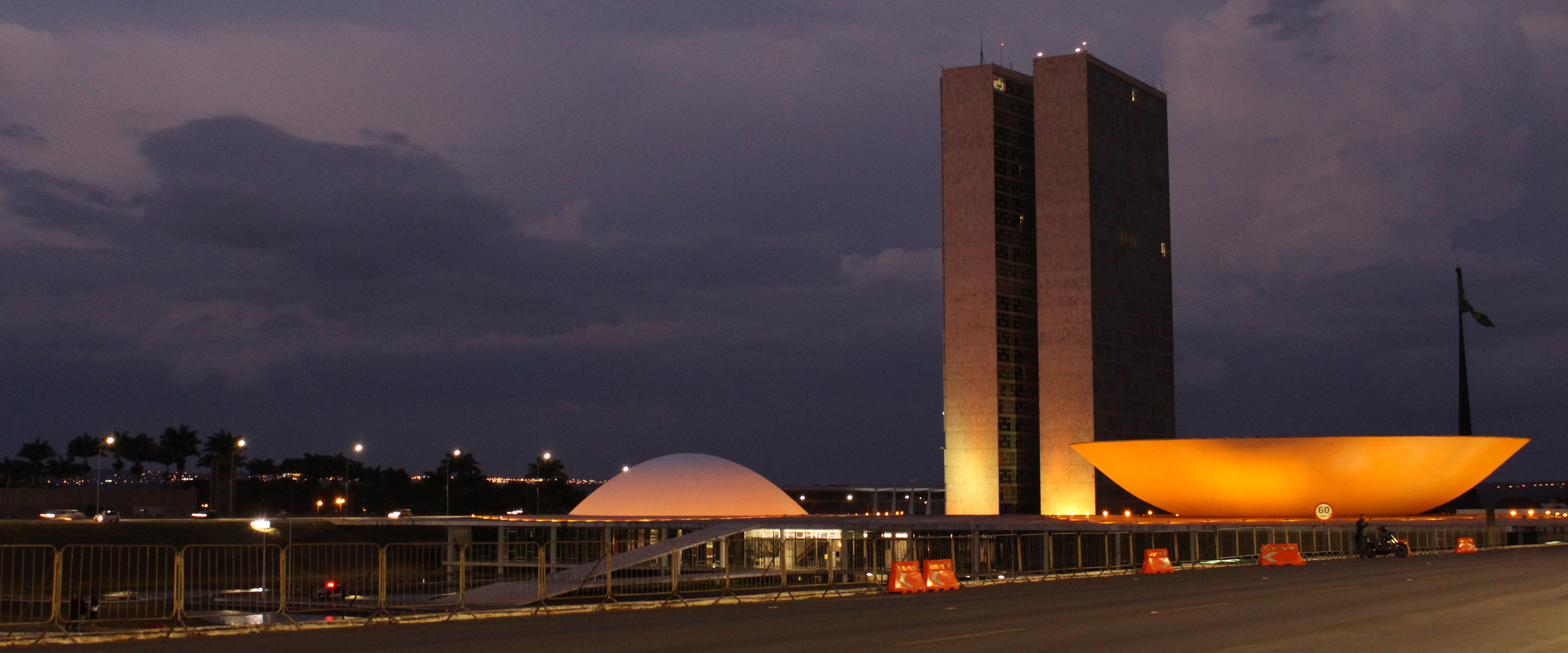 Sessão Solene na Câmara dos Deputados vai homenagear arquitetos e urbanistas e os 40 anos da FNA