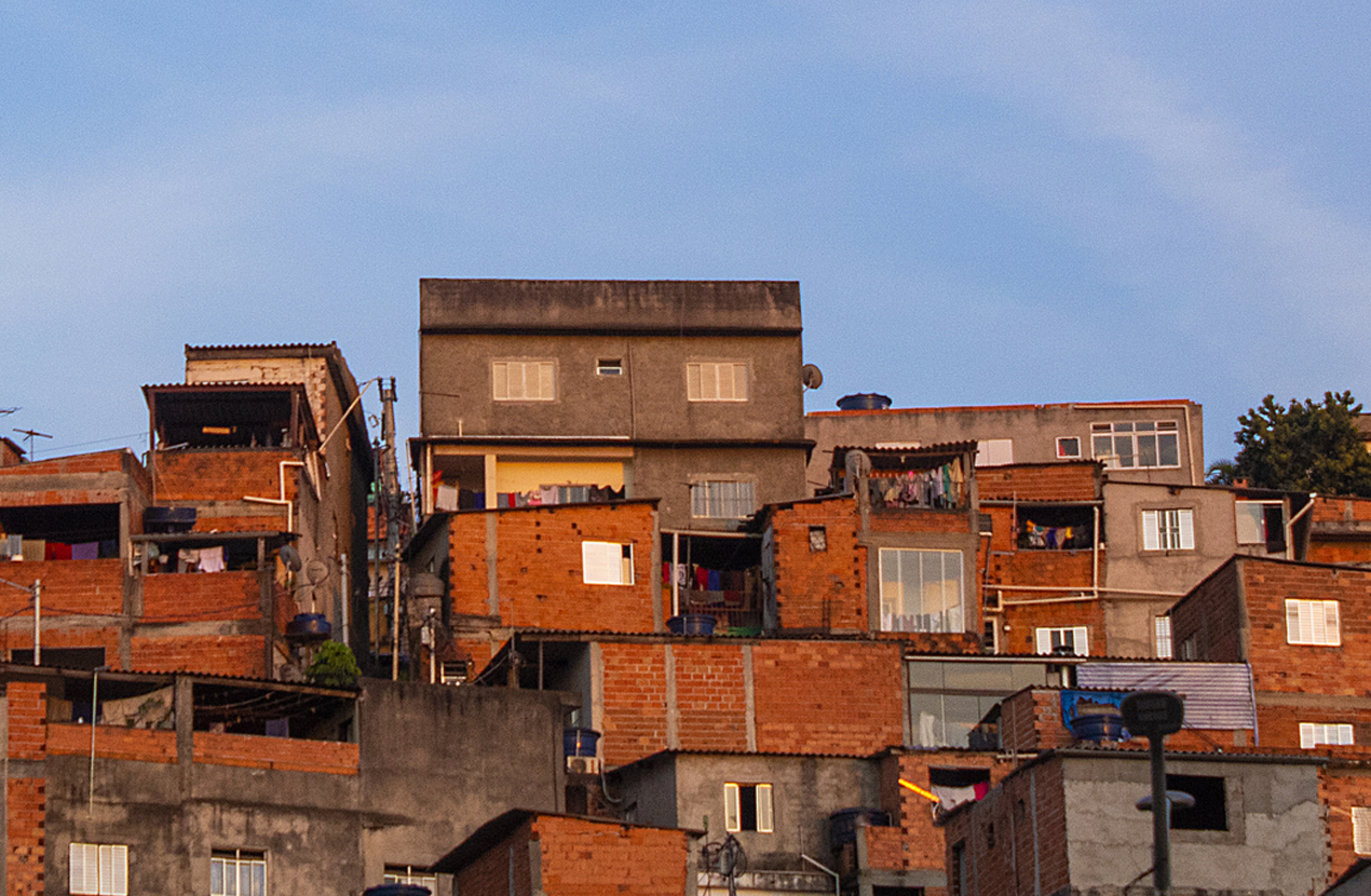 Debates online vão abordar direito à moradia e o déficit habitacional