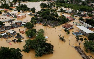 Enchentes expõem riscos da ocupação desordenada de espaços urbanos no Brasil